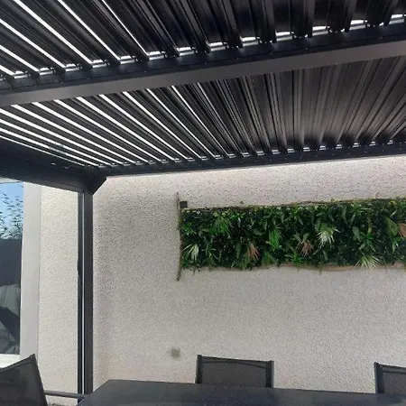 De Standing Avec Piscine Et Climatisation Villa *