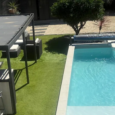 De Standing Avec Piscine Et Climatisation * Caissargues