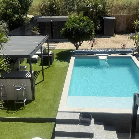 De Standing Avec Piscine Et Climatisation Villa