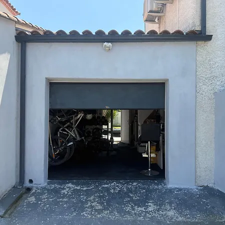 Villa De Standing Avec Piscine Et Climatisation *