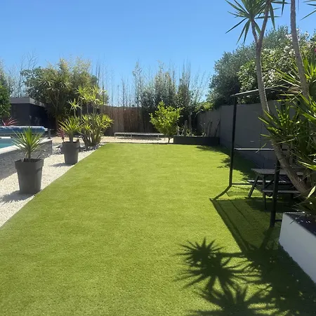 De Standing Avec Piscine Et Climatisation Vila *