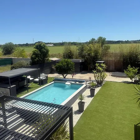 De Standing Avec Piscine Et Climatisation Villa